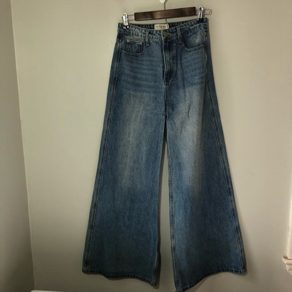 By Together super wide leg womens jeans size Small trendy skater barrel